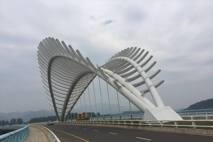 桥梁钢构2.jpg